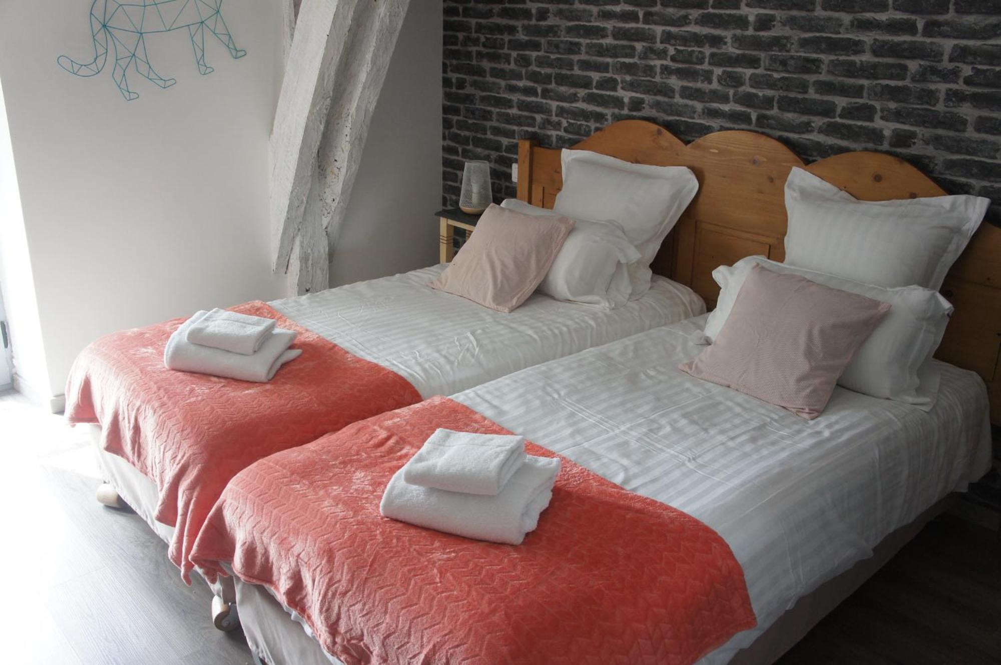 Logis Hotel Auberge De Cartassac Cressensac-Sarrazac Exteriér fotografie