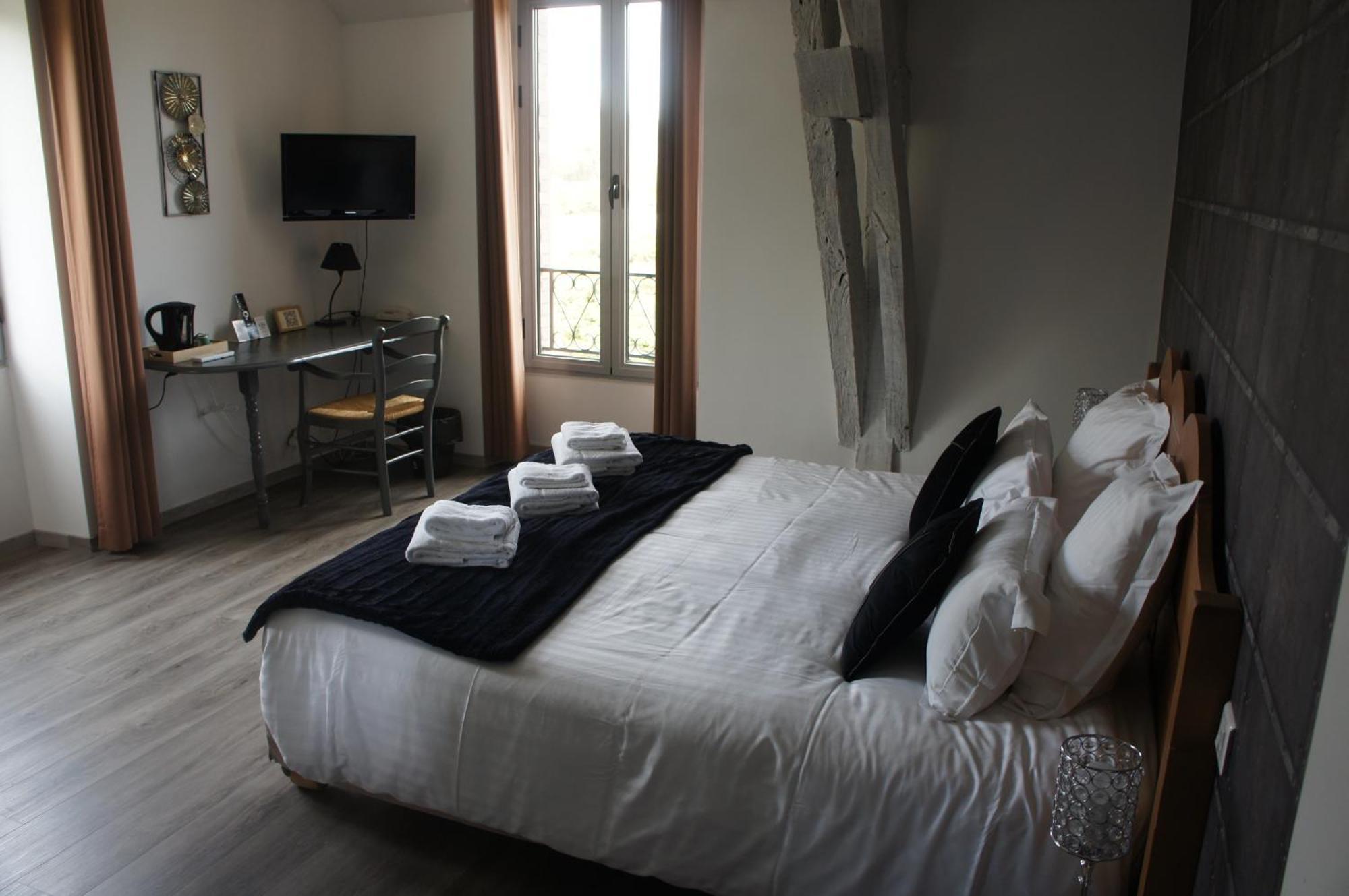 Logis Hotel Auberge De Cartassac Cressensac-Sarrazac Exteriér fotografie