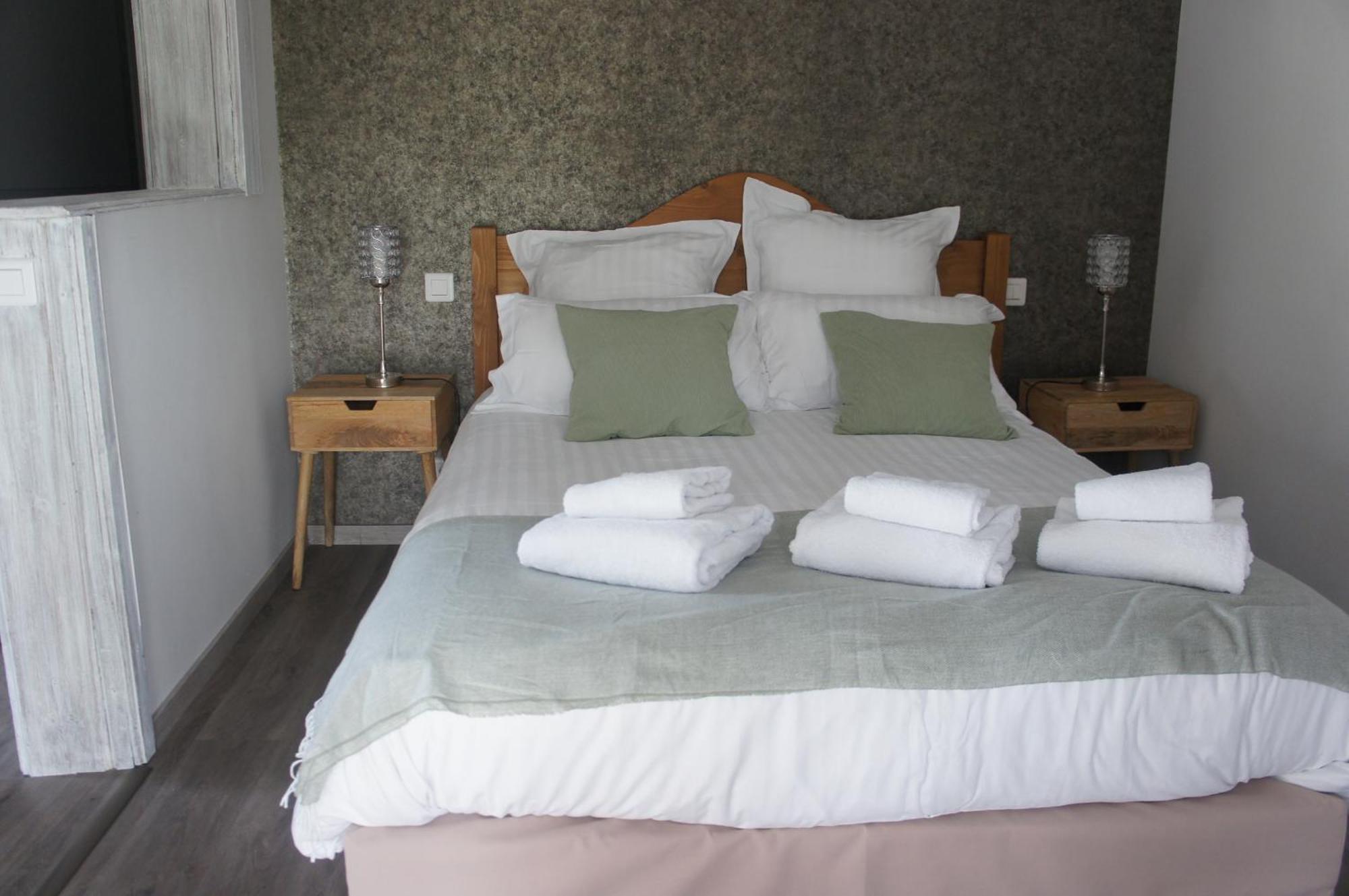Logis Hotel Auberge De Cartassac Cressensac-Sarrazac Exteriér fotografie